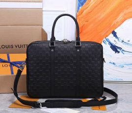 Picture of LV Mens Bags _SKUfw127029499fw